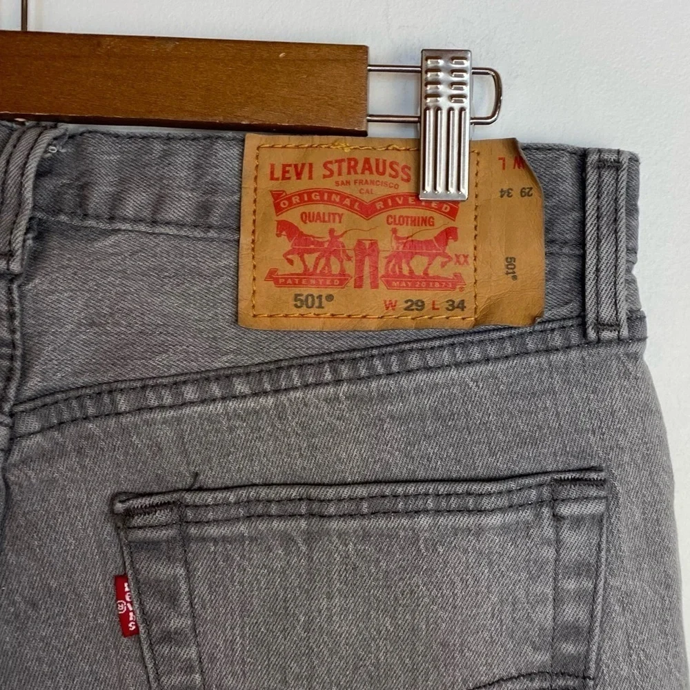 Levi’s 501 Jeans Rigid Denim in Dirienzo Gray 4 Button Fly Mens size 29 x 34
